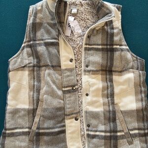 NWY Christopher & Banks Gray Plaid Sherpa Vest